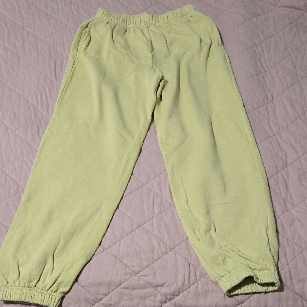 Garage Yellow Cropped Zippie and Sweatpants Set - Picture 5 of 7